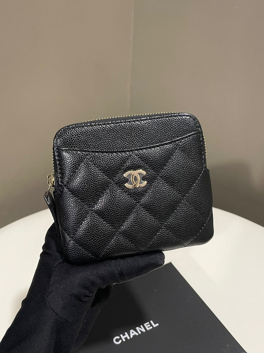 Chanel 21P Zip Coin Card Holder Purse Black Caviar