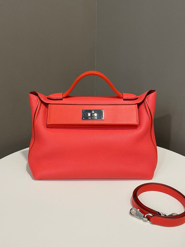 Hermes 24/24 29
Capucine