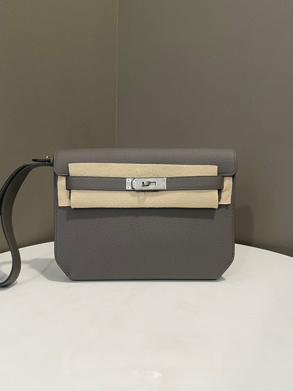 Hermes Kelly Depeches 25
Etain Togo