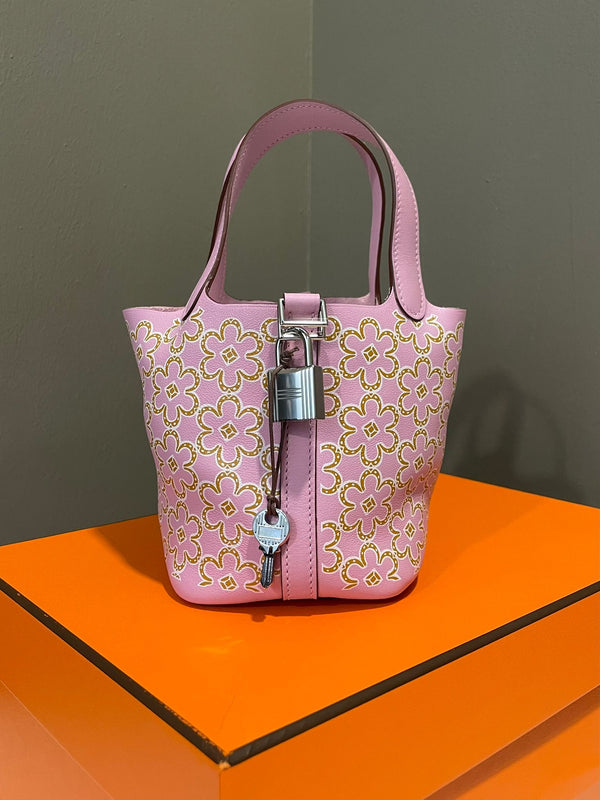 Hermes Micro Lucky Daisy Picotin
Mauve Sylvestre Swift