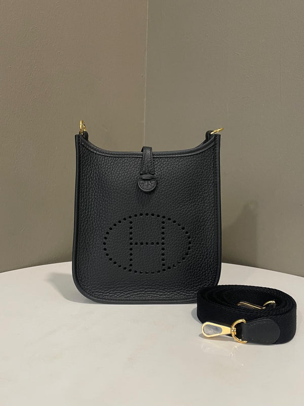 Hermes Mini Evelyn Black Clemence