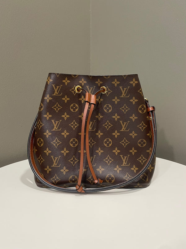 Louis Vuitton NeoNoe MM Bucket Bag Monogram Canvas