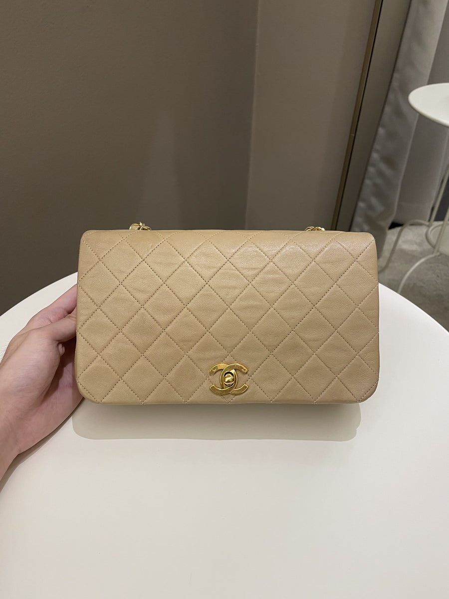 Chanel vintage full flap Clearance