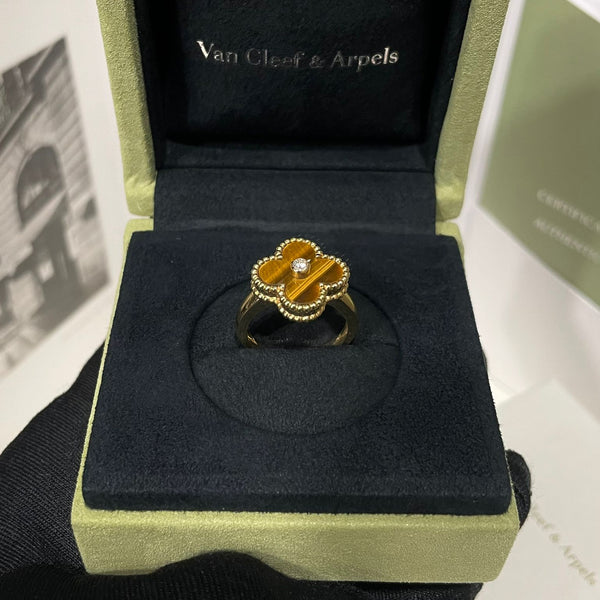 Van Cleef Vintage Alhambra Ring Tiger Eye / Diamond