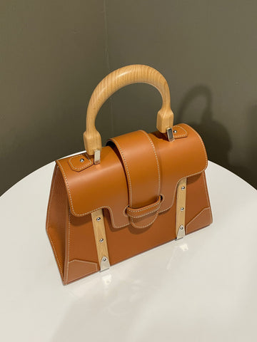 Open image in slideshow, Goyard Saigon Gold Grainy Leather