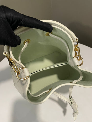 Open image in slideshow, Louis Vuitton NéoNoé Bucket BB Matcha Monogram Empreinte