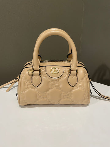 Open image in slideshow, Gucci GG Matelasse Top Handle Boston Beige Calfskin