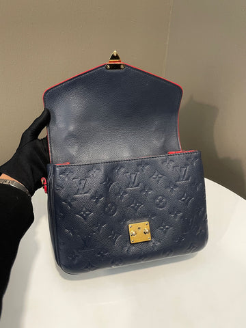 Open image in slideshow, Louis Vuitton Pochette Metis Navy Empreinte