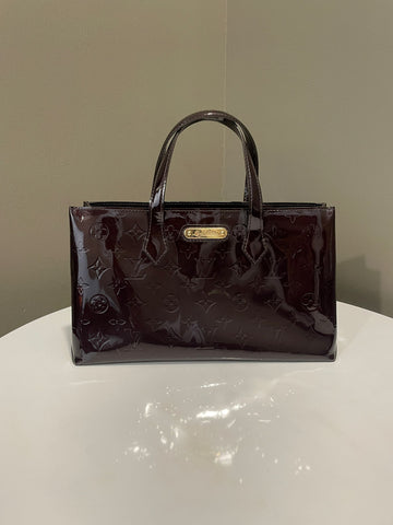Open image in slideshow, Louis Vuitton Wilshire PM Tote Bag Amarante Vernis