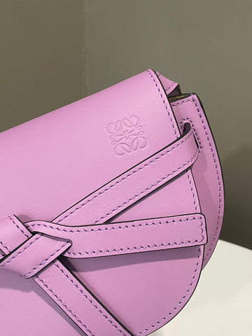 Open image in slideshow, Loewe Gate Sling Bag