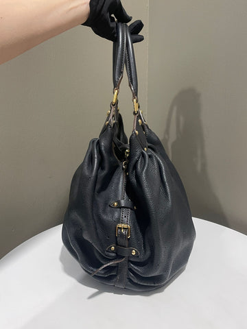 Open image in slideshow, Louis Vuitton Mahina Black Grainy Leather