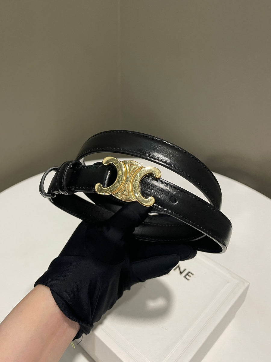 【人気/関税/送料込み】 (W) Celine Small Triomphe Belt in Smo Women's Small Triomphe belt | CELINE | 24S