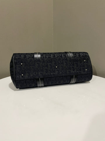 Open image in slideshow, Dior Diorissimo Top Handle Black / Embroidery