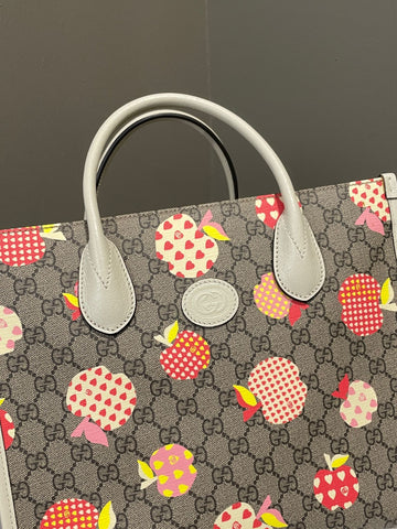 Open image in slideshow, Gucci GG Supreme Les Pommes Small Tote Beige GG Supreme Canvas