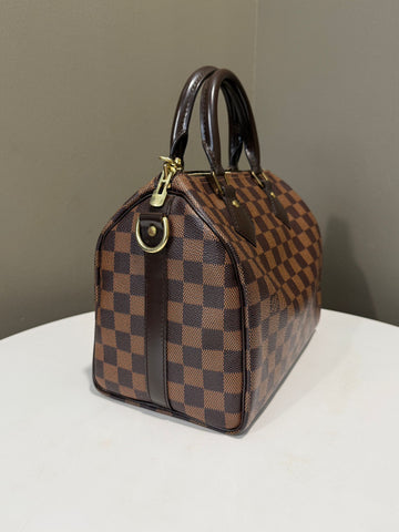 Open image in slideshow, Louis Vuitton Speedy Bandoulière 25 Damier Ebene