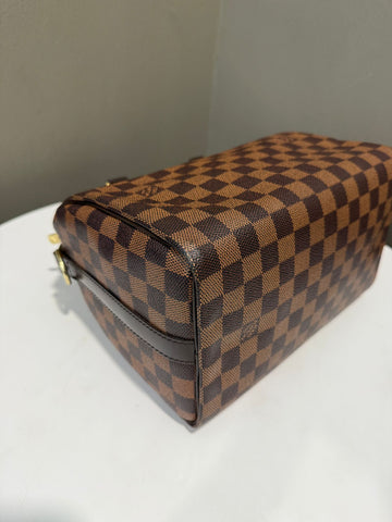 Open image in slideshow, Louis Vuitton Speedy Bandoulière 25 Damier Ebene