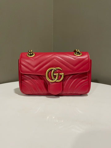 Open image in slideshow, Gucci Marmont Flap Bag Red