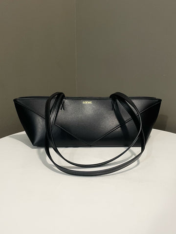 Open image in slideshow, Loewe Puzzle Fold Crop Shoulder Bag Black Calfskin