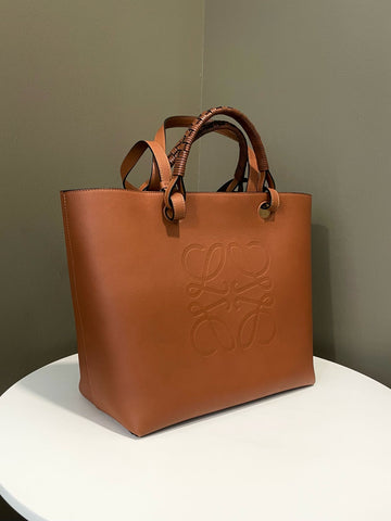 Open image in slideshow, Loewe Anagram Tote Bag Tan Brown Grained Calfskin