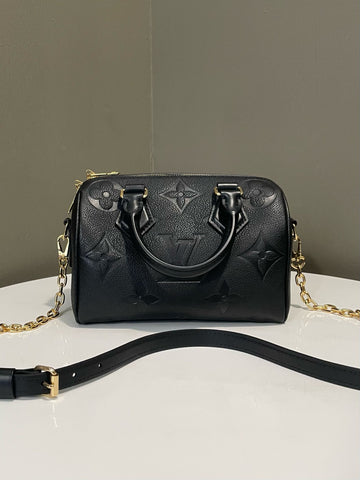 Open image in slideshow, Louis Vuitton Speedy Bandoulière 20 Monogram Empreinte Leather