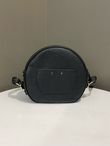 Open image in slideshow, Louis Vuitton Boite Chapeau Souple Black Monogram