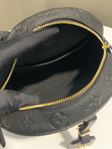 Open image in slideshow, Louis Vuitton Boite Chapeau Souple Black Monogram