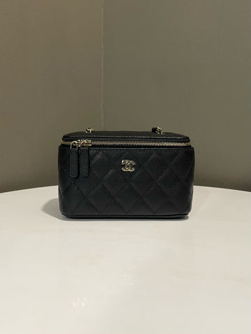 Open image in slideshow, Chanel 21C Quilted Vanity Rectangular Bag Black Caviar