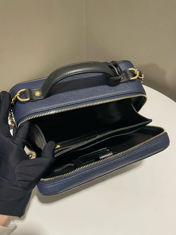 Open image in slideshow, Chanel Filigree Vanity Case Navy / Black Caviar