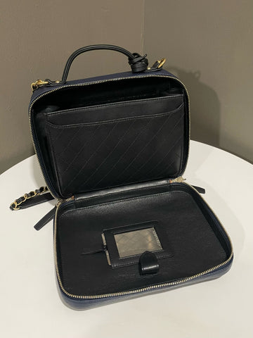 Open image in slideshow, Chanel Filigree Vanity Case Navy / Black Caviar