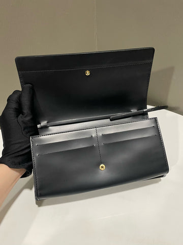 Open image in slideshow, Louis Vuitton Honfleur Clutch Black Epi