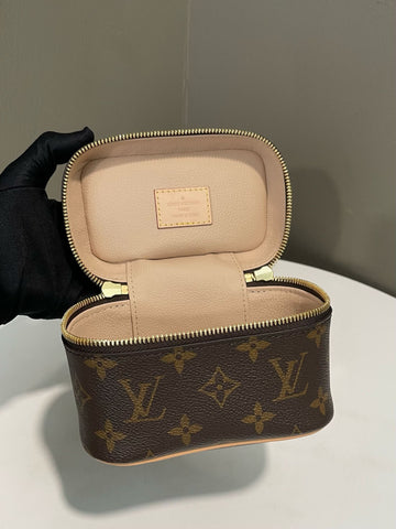 Open image in slideshow, Louis Vuitton Nice Nano Vanity Case Monogram