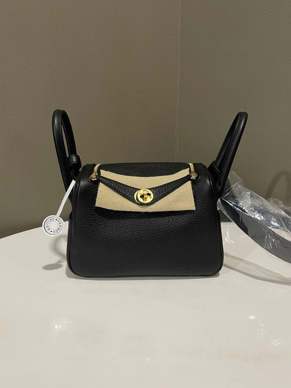 Hermes Mini Lindy II Black Clemence
