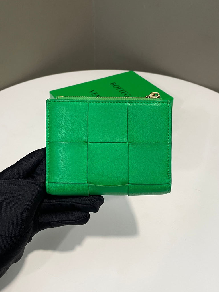 Bottega Bio-Fold Zip Wallet Green Intercciaco