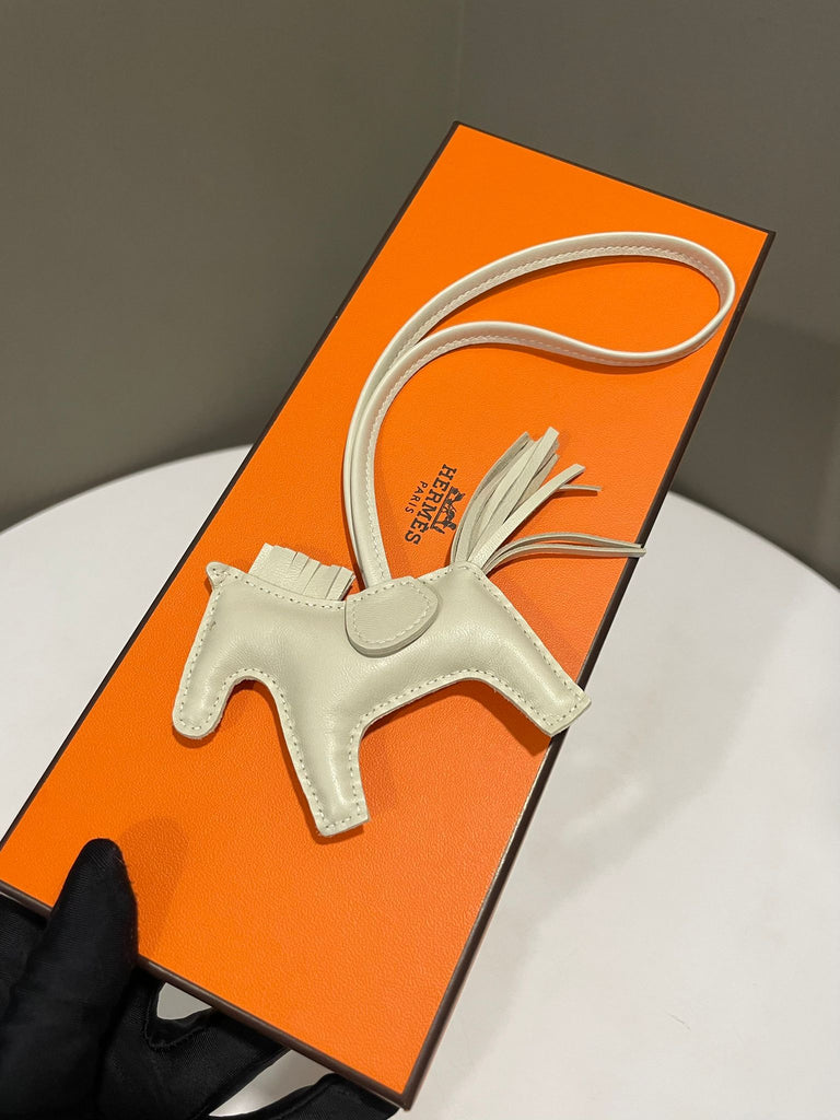 Hermes Rodeo
Craie