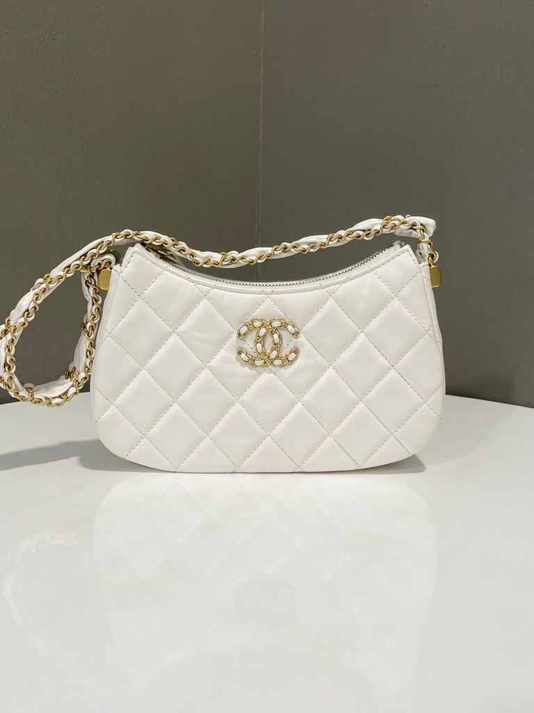 Chanel 19 Hobo Ivory Calfskin
