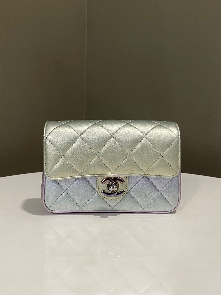 Chanel 21K Cc Flap Clutch Ombre Mermaid iridescent Rainbow