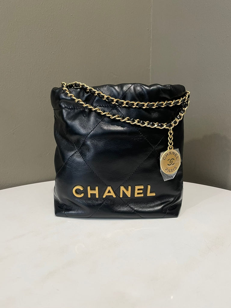 Chanel 22 Mini Black Calfskin