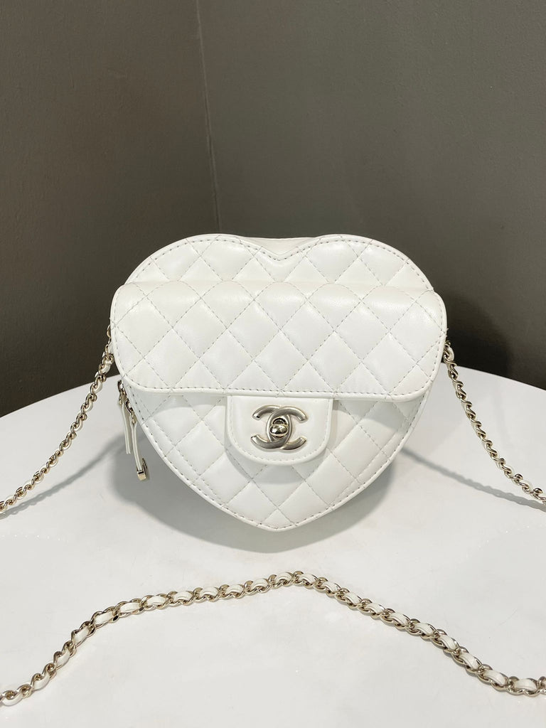 Chanel 22S Heart Bag White Lambskin