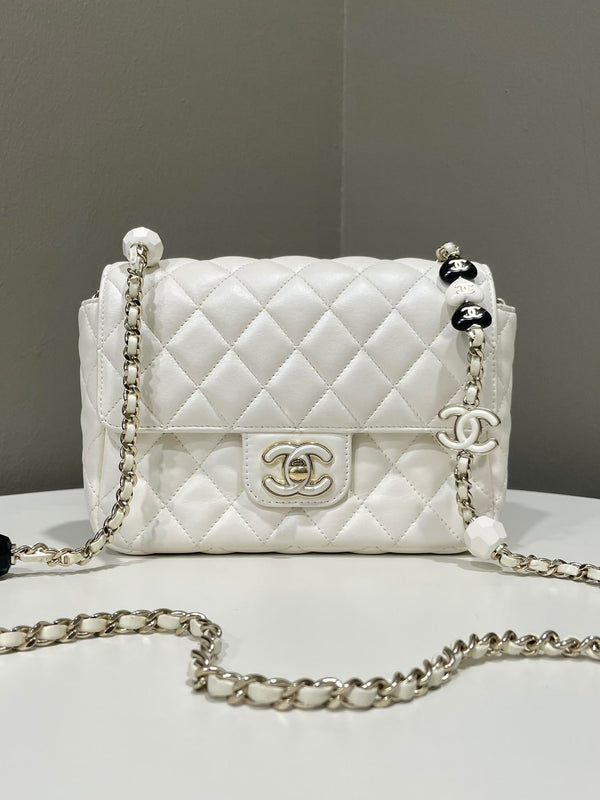 Chanel 23C Charm Chain Cc Flap Ivory White Lambskin