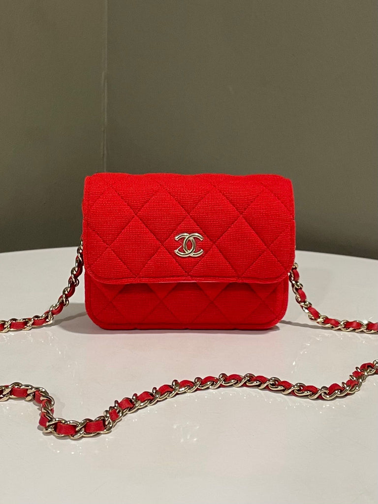 Chanel 23C VIP Clutch On Chain Red Jersey