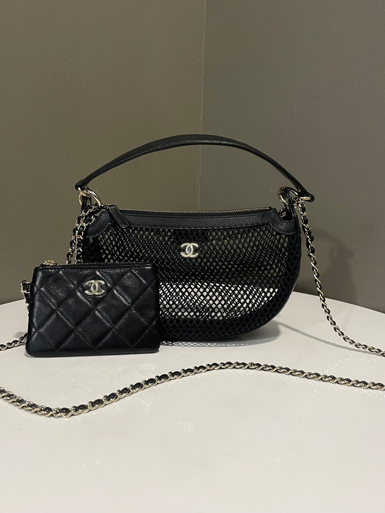 Chanel 25S Half Moon Clutch With Chain Black / Mesh