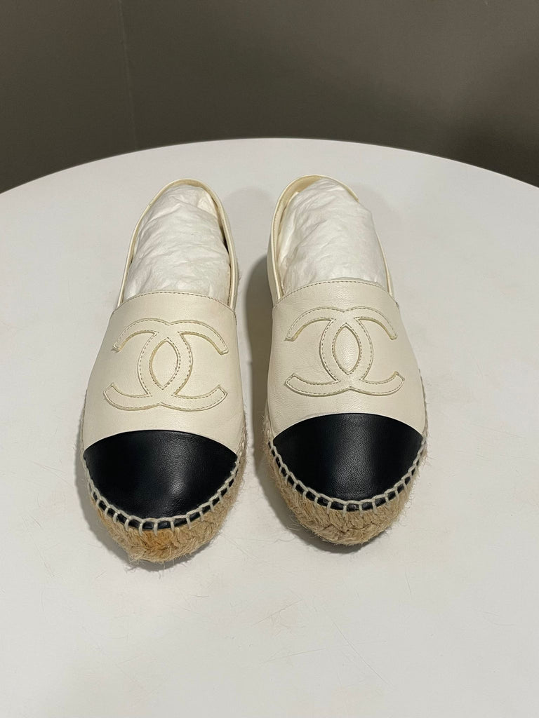 Chanel Cc Espadrilles Ivory White Size 35
