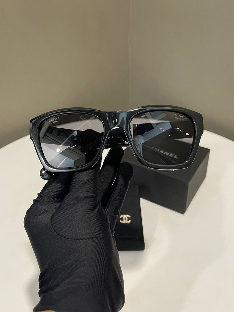 Chanel Cc Quilted Foldable Sunglass Black