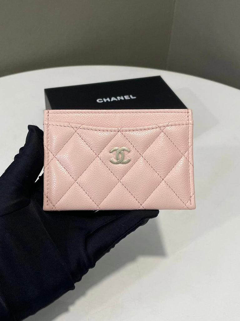 Chanel Classic Quilted Flat Card Holder Rose Clair Caviar