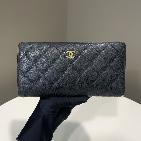 Chanel Classic Quilted Yen Flap Wallet
Black Caviar