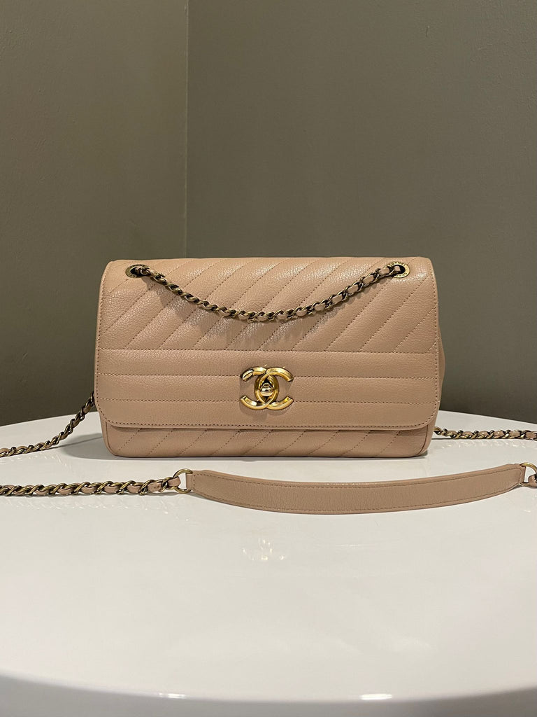 Chanel Diagonal Chervon Cc Flap Bag Nude Beige Grainy Goatskin