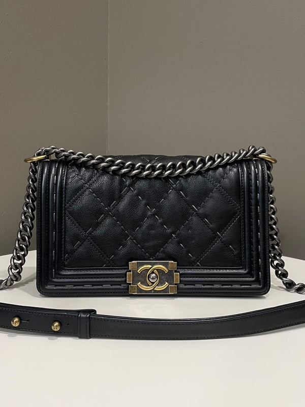 Chanel Quilted Double Stitch Old Medium Boy Black Grainy Leather 