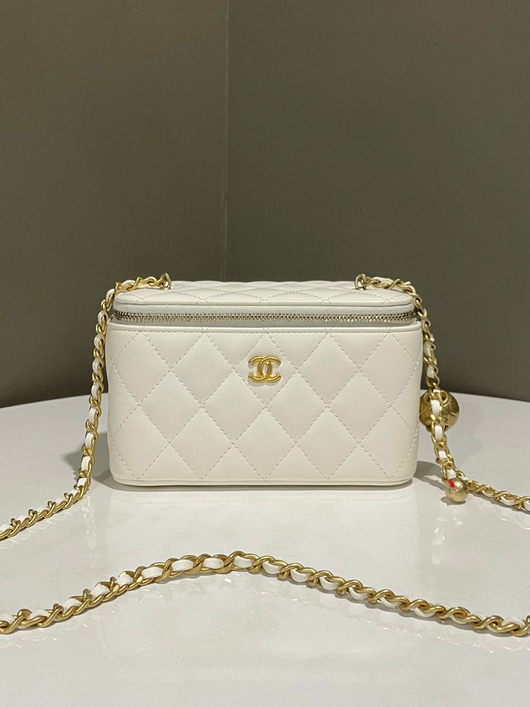 Chanel Quilted Pearl Crush Vanity Rectangular White Lambskin