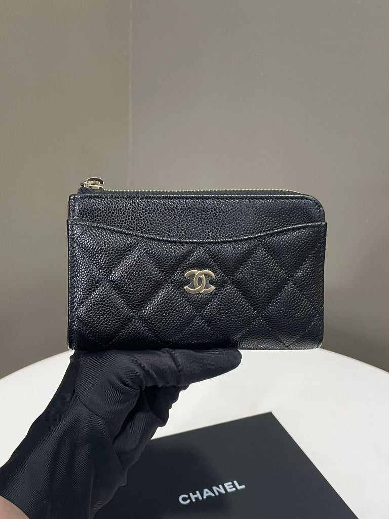 Chanel Quilted Zip Card Holder Black Caviar