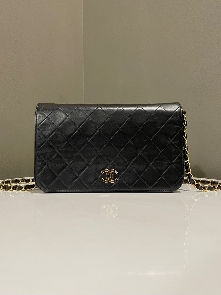 Chanel Vintage Full Flap bag Black